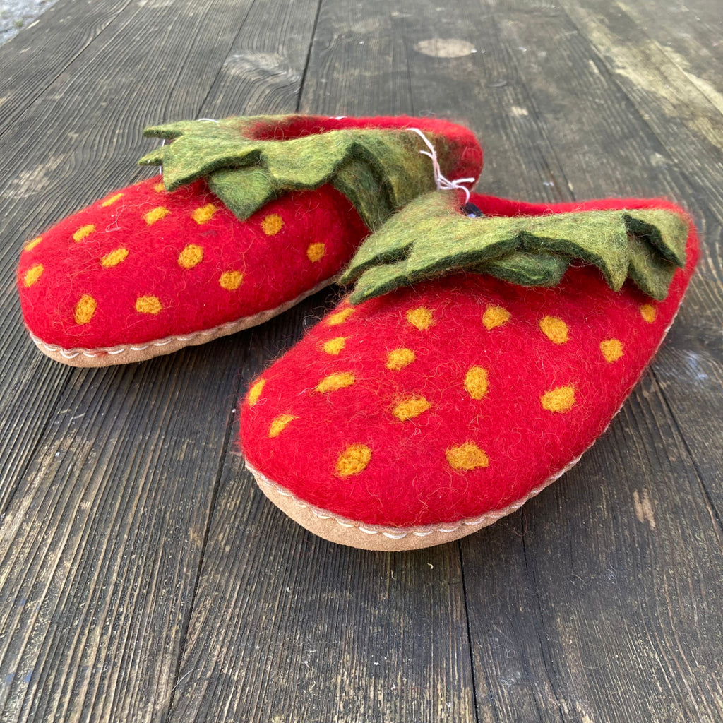 Erdbeer Filzpantoffeln