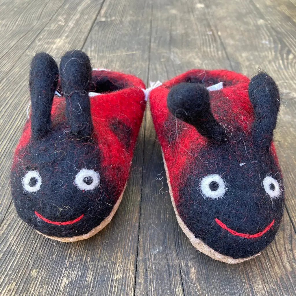 Marienkäfer Filzpantoffeln
