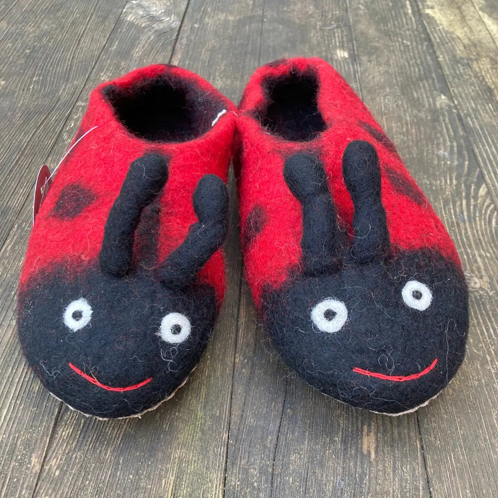 Marienkäfer Filzpantoffeln
